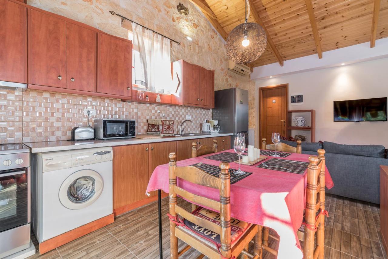 Casa Petra - Stone Cottage Farmhouses Argassi Exterior photo