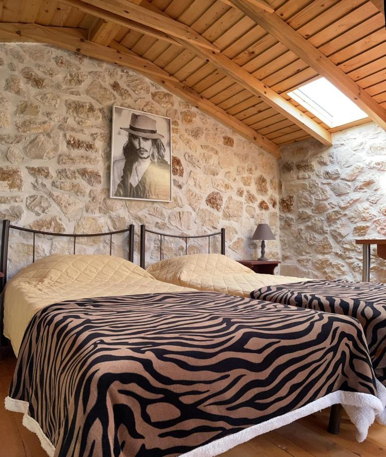 Casa Petra - Stone Cottage Farmhouses Argassi Exterior photo