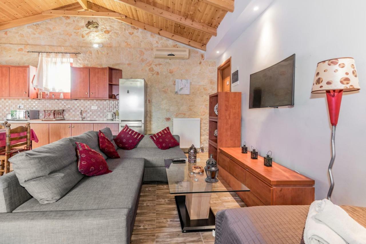 Casa Petra - Stone Cottage Farmhouses Argassi Exterior photo